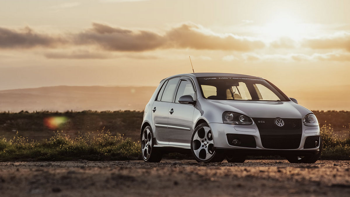 Photo d'une golf au soleil