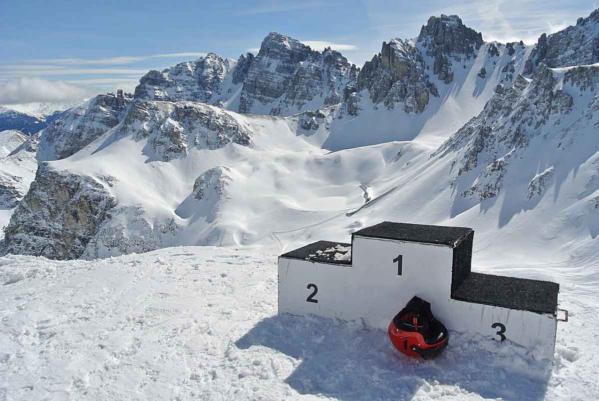 Photo d'un podium à la montagne'